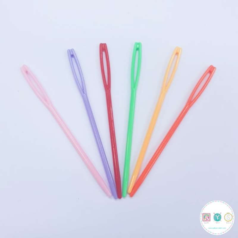 Plastic Needles with Large Eye in Assorted Colours