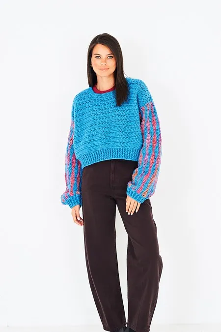 Crochet Pattern - Aran Wave Sleeve Sweater by Stylecraft 10272
