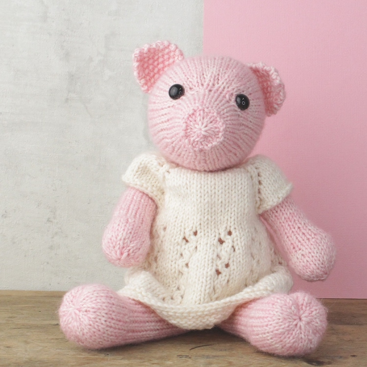 Frida Pig Knitting Kit by Hardicraft