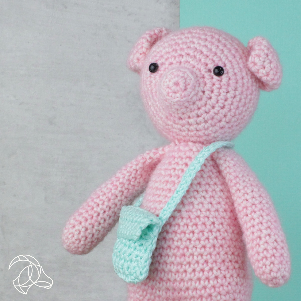 Betty Pig Crochet Kit by Hardicraft