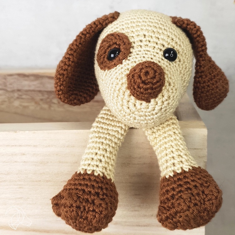 Fiep Puppy Crochet Kit by Hardicraft