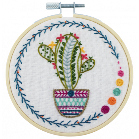 Embroidery Kit - Joli Cactus  by Un Chat dans L'aiguille