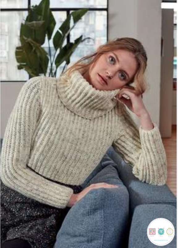 Hayfield 8209 - Ladies Cropped Sweater   - Hayfield Bonus - DK Knitting Pattern