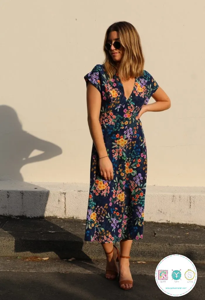 Tessuti Fabrics - Lois Dress  - Size 6 -16 - Ladies Sewing Pattern