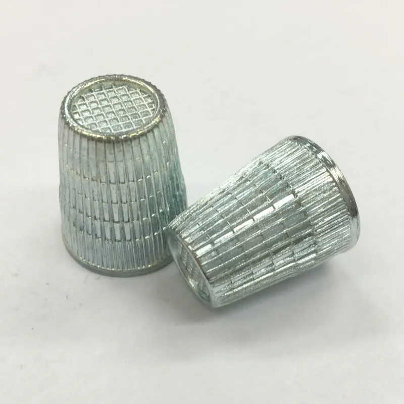 Prym - Metal Thimble - 17mm - Finger Protection - Sewing Aid